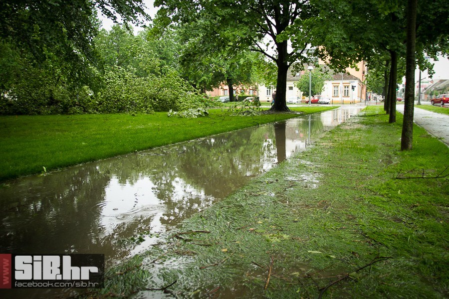 unisten_zrinjevac_11052013_sibh unisten_zrinjevac_11052013_sibh