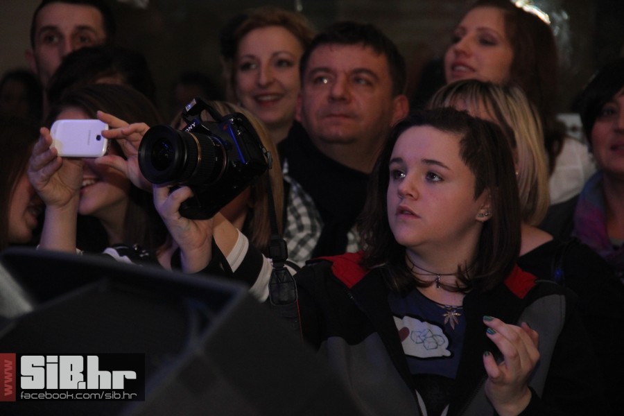 Colonia_AvenueMall_SiBhr_32 Colonia_AvenueMall_SiBhr_32