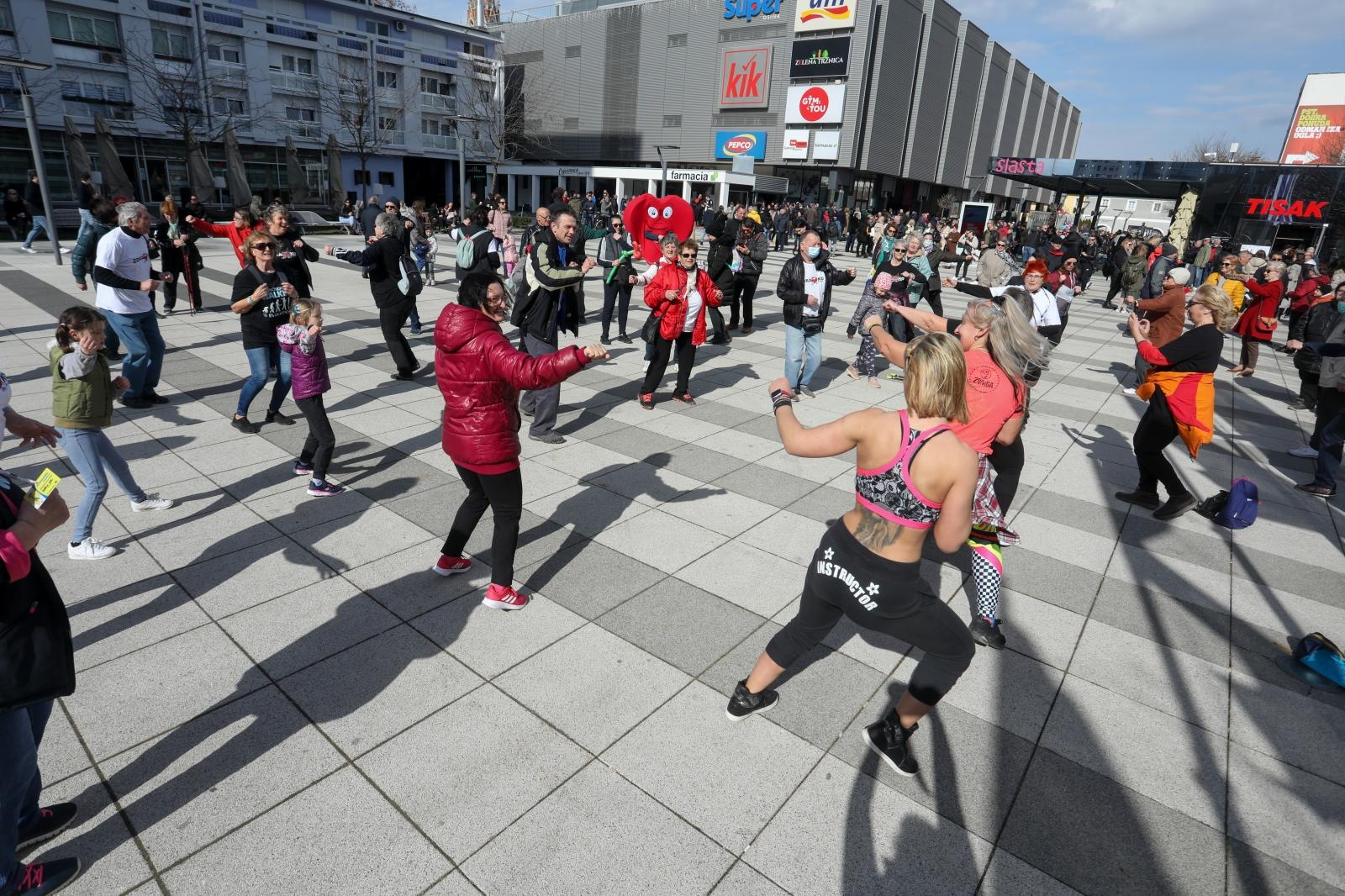 Zumba na Trgu Slobode