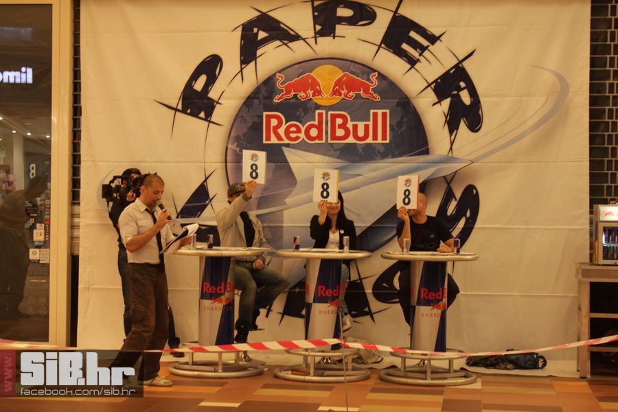redbull_paper_wings_SiBhr_38