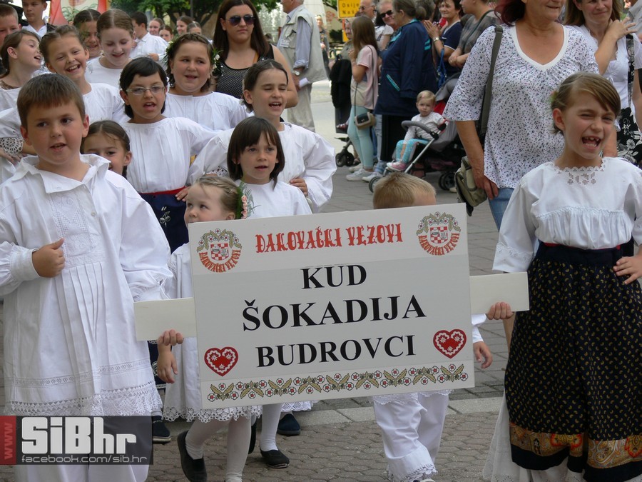 mali_djekovacki_vezovi_20
