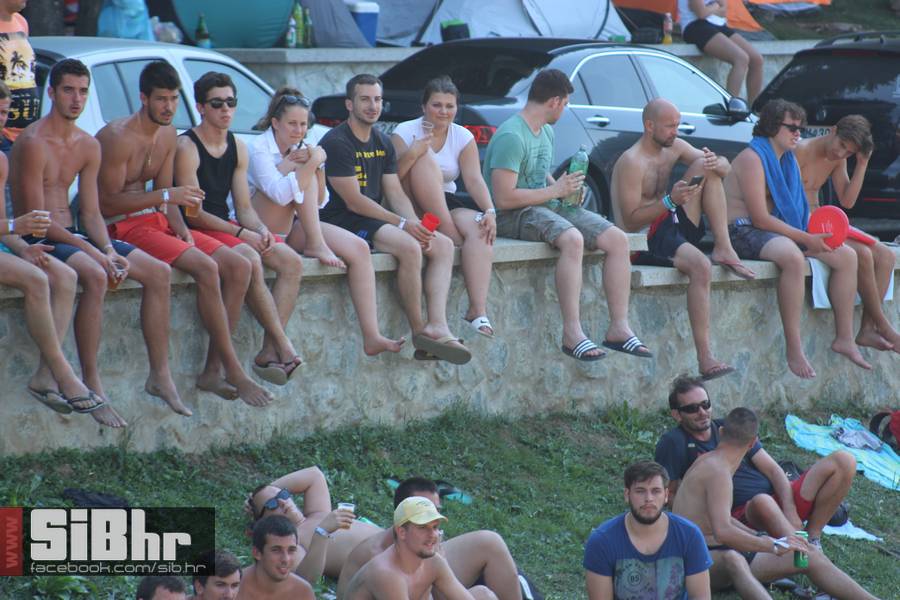 ferragostoJAM_2017_jezero_SiBhr