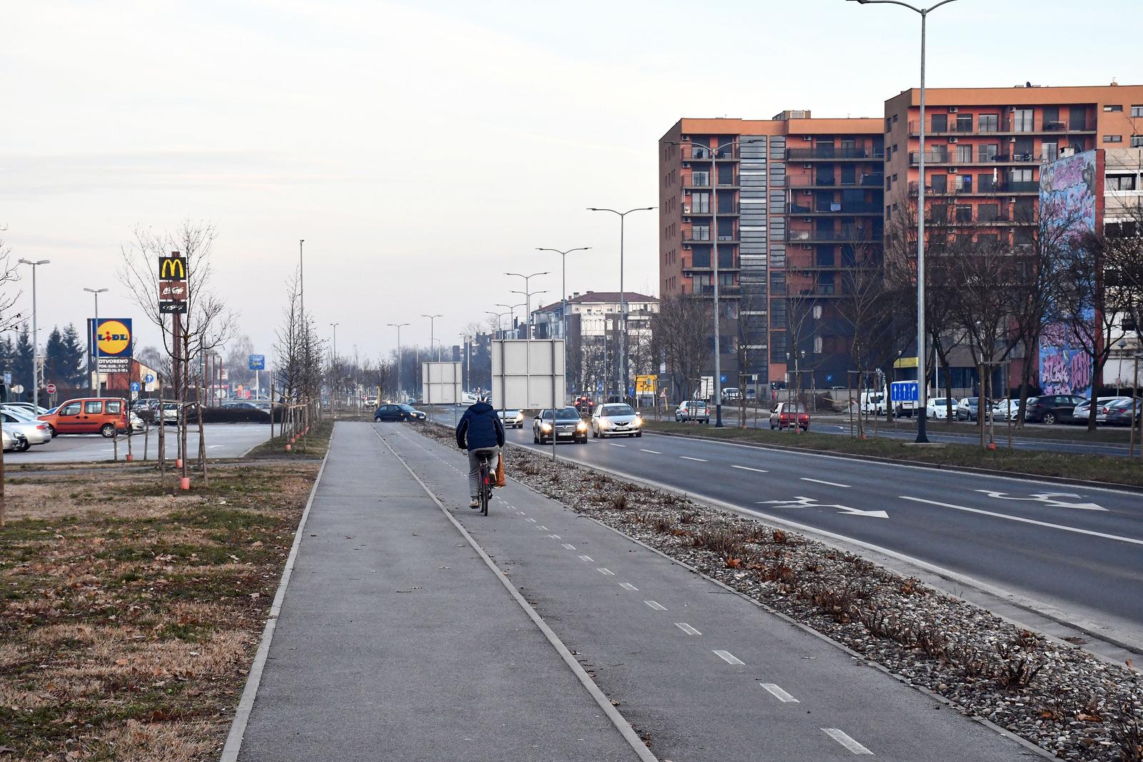 Izgradnja biciklističkih staza u Slavonskom Brodu