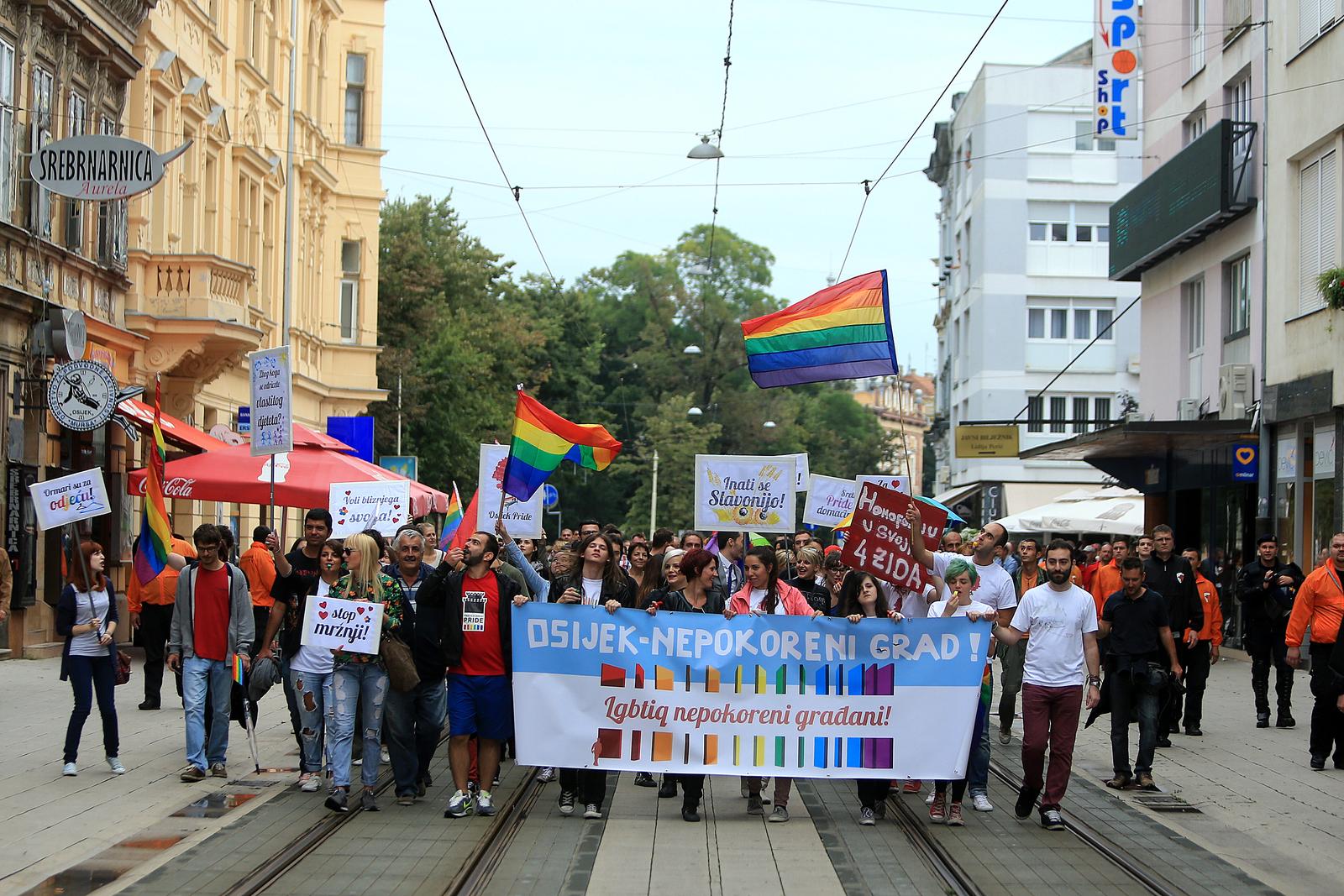 Parada ponosa Osijek 2014.