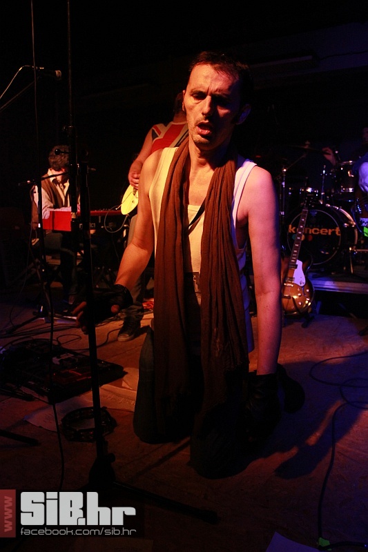 majke_pampas_23_03_2012_sibhr_0