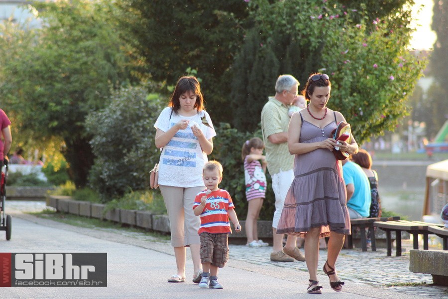 nedjeljna_setnja_gradom_SiBhr_2