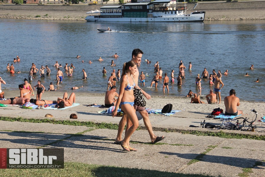 kopika0308_SiBhr_25 kopika0308_SiBhr_25