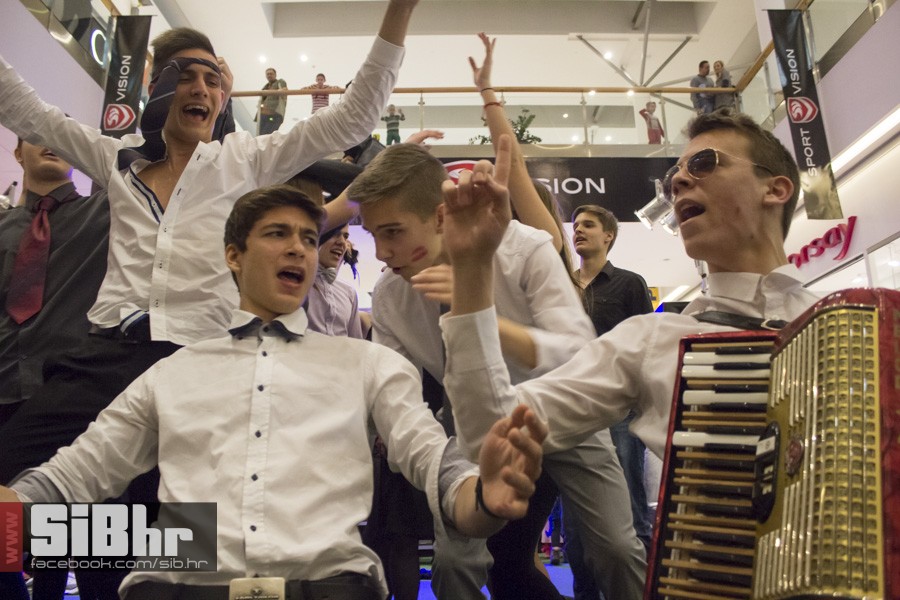 osjecki_karneval_avenue_mall_99