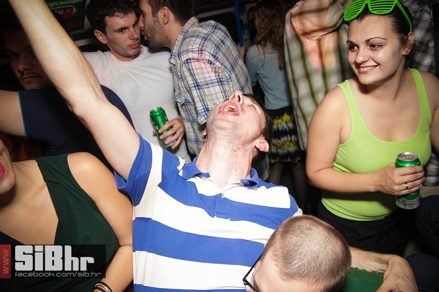 ufo_tramvaj_party_15062013_kali ufo_tramvaj_party_15062013_kali