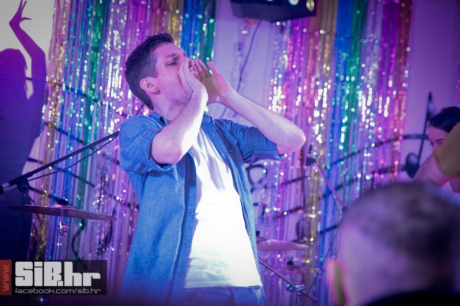 sars_medium_25012013_sibhr_037 sars_medium_25012013_sibhr_037