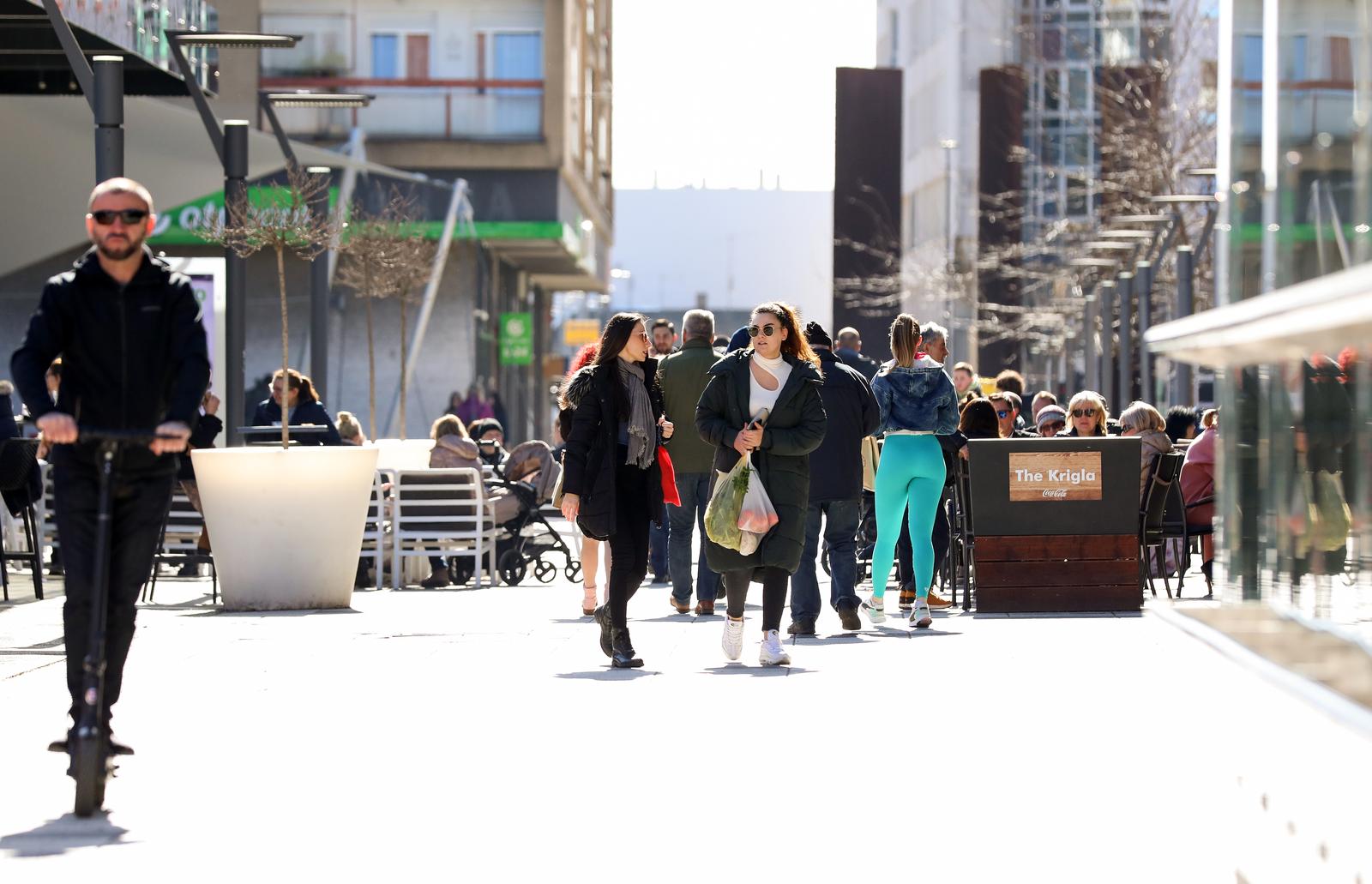 Sunčani petak u Osijeku