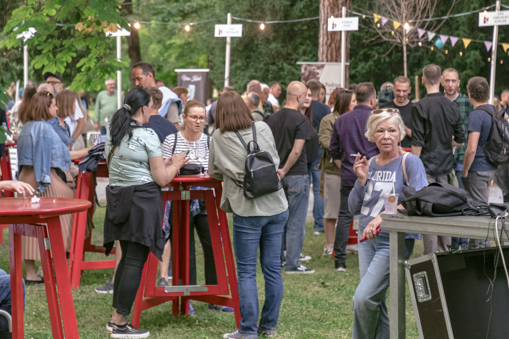 Večer vina i umjetnosti svibanj 2024. Večer vina i umjetnosti svibanj 2024.