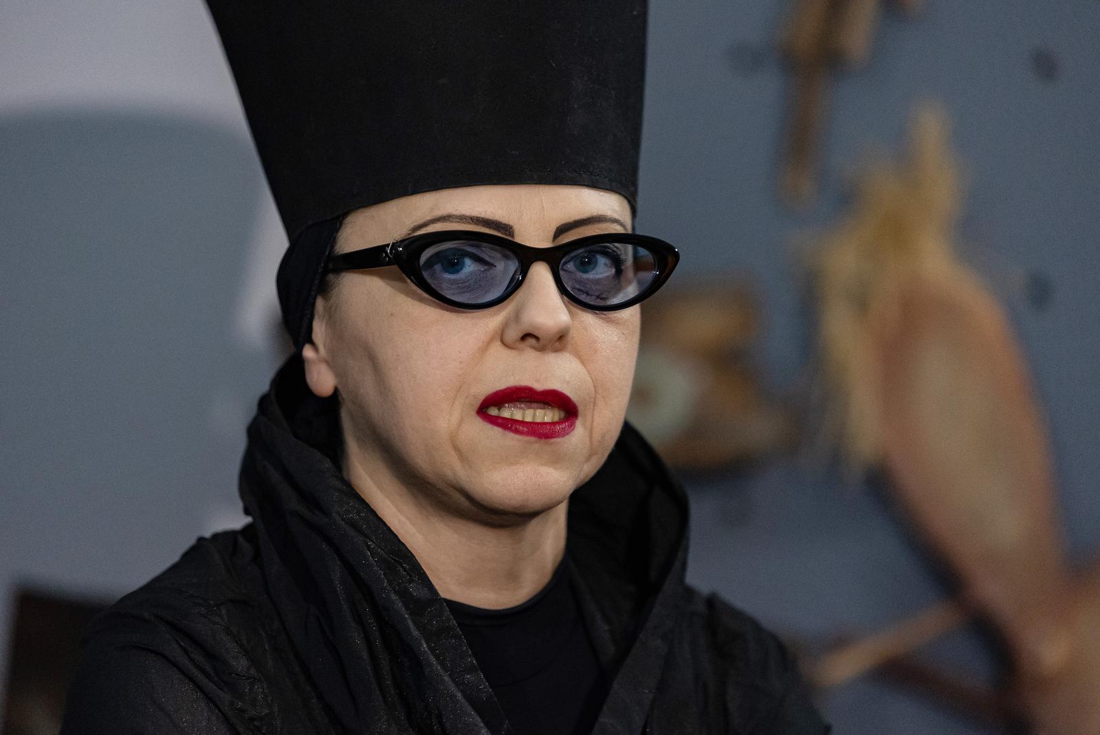 Mirela Holy predstavila knjigu “Apokalipsa” na osječkoj Akademiji za umjetnost i kulturu