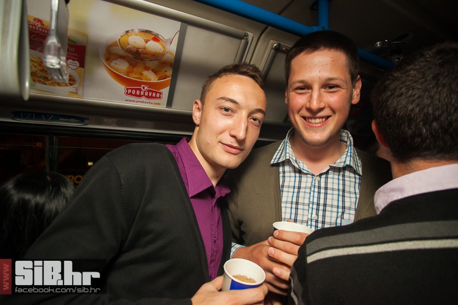 maturanti_tramvaj_party_1605201