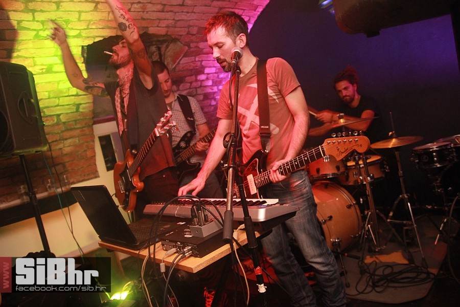 exit_punk_party1511_36