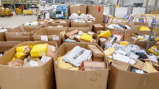 paketi paket pošta paketi paket pošta