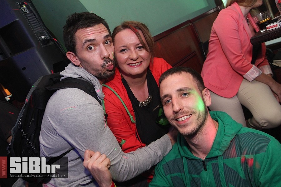 2014_10_12_fortpub_osijek_night