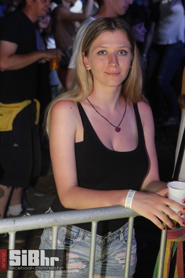 backyard_art_festival_SiBhr_63