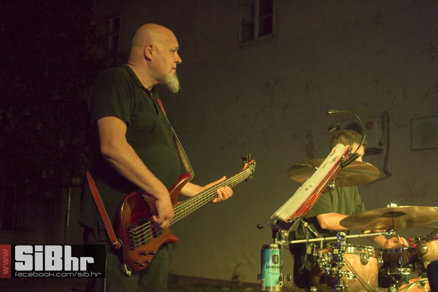 oljn_kolovoz_2015_SiBhr42