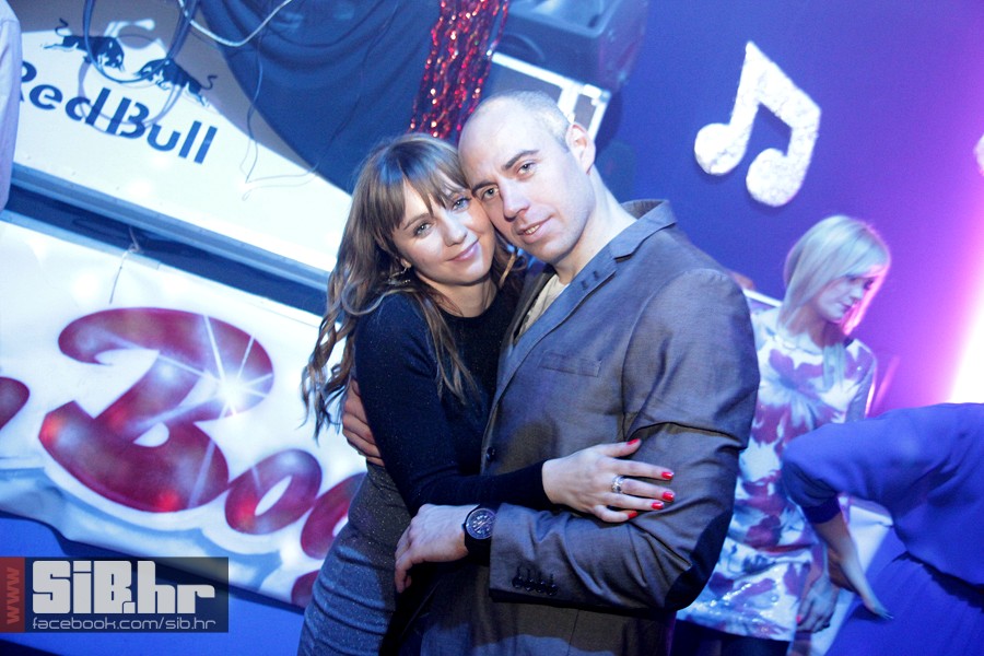 novagtrgkinolumiermediumlotus44 novagtrgkinolumiermediumlotus44