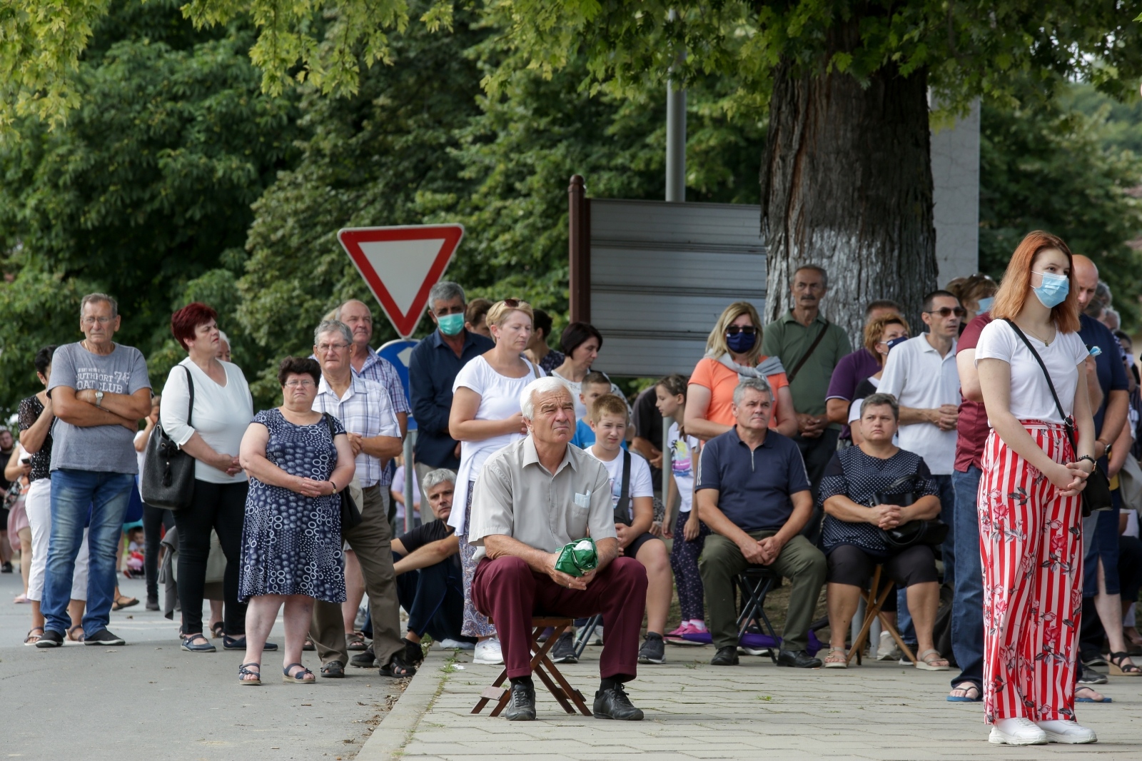 Vjernici na proslavi Velike Gospe u Aljmašu