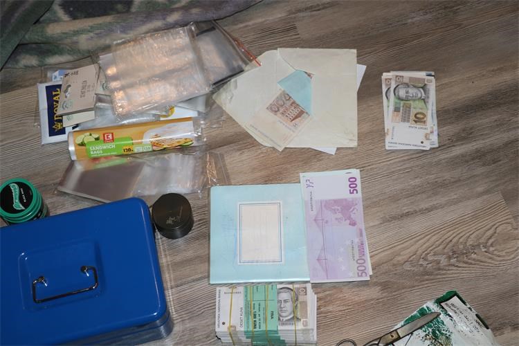 Ilegalni laboratorij marihuane u Tenji