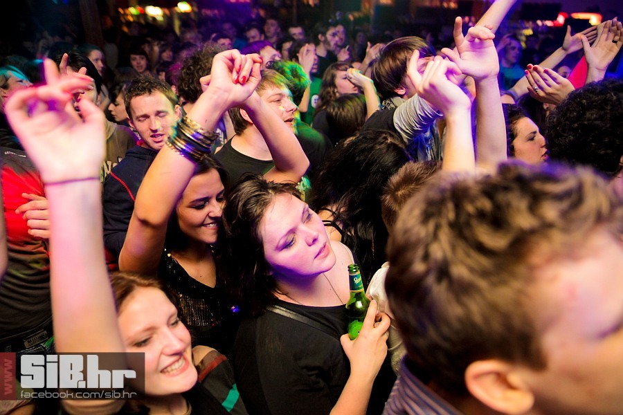 sars_medium_25012013_sibhr_008 sars_medium_25012013_sibhr_008