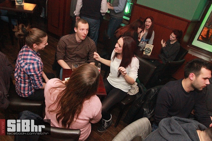 nocni_zivot_FortPub_04012013_Si