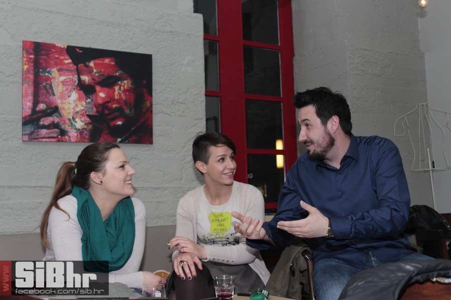 izlozba_kavana__2014_06 izlozba_kavana__2014_06