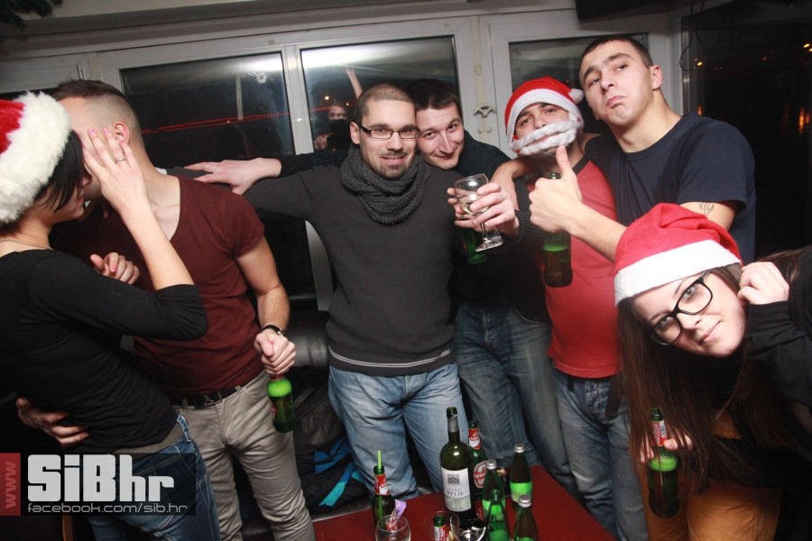 barkaIMG_543325122013 barkaIMG_543325122013