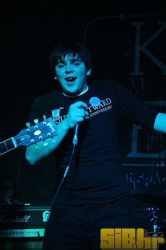 brkovi_mini_teatar_28_01_2012_s