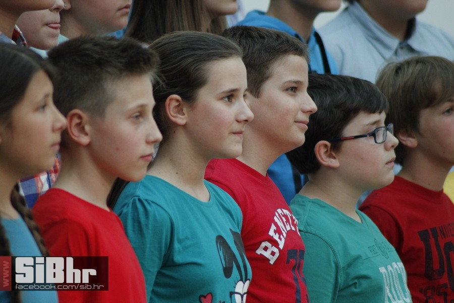 zborovi_skola_franje_kuhaca_SiB