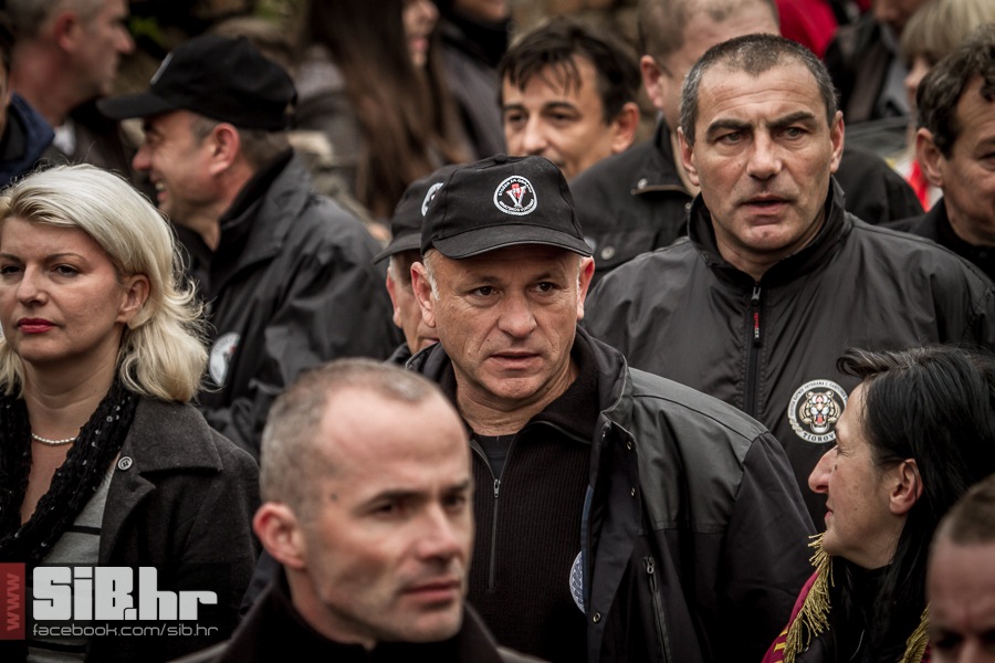 kolona_sjecanja_vukovar_1811201