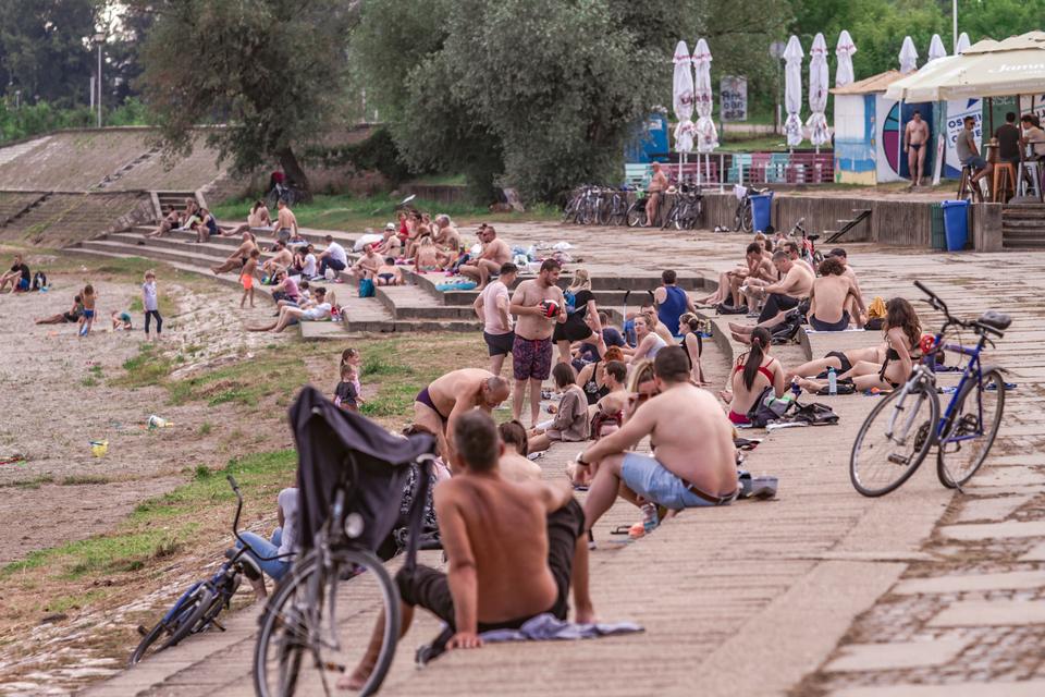 Vruća nedjelja na Kopiki