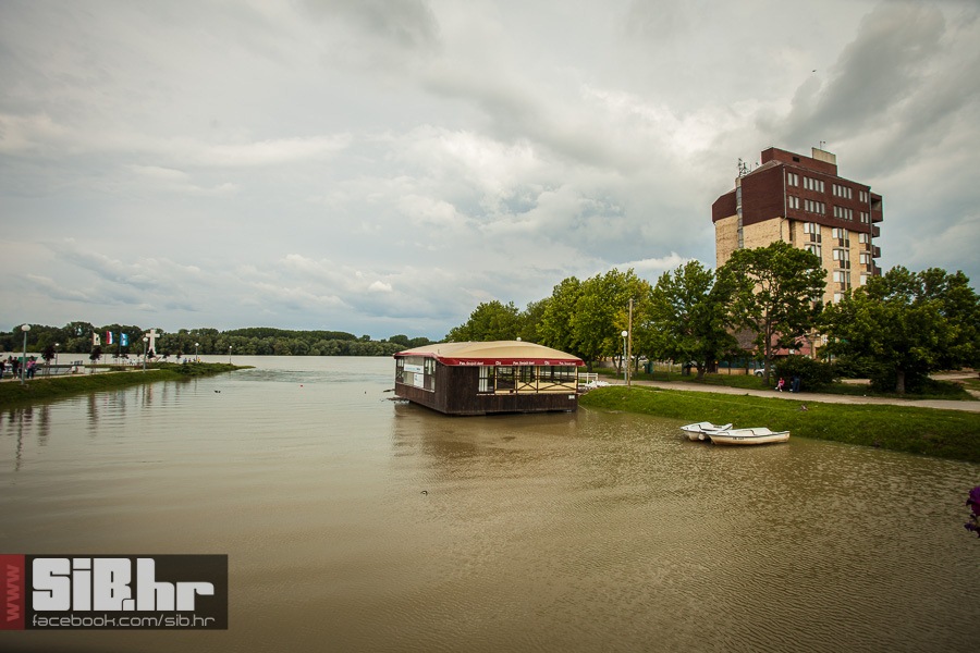poplave_u_sib_12062013_sibhr_mb