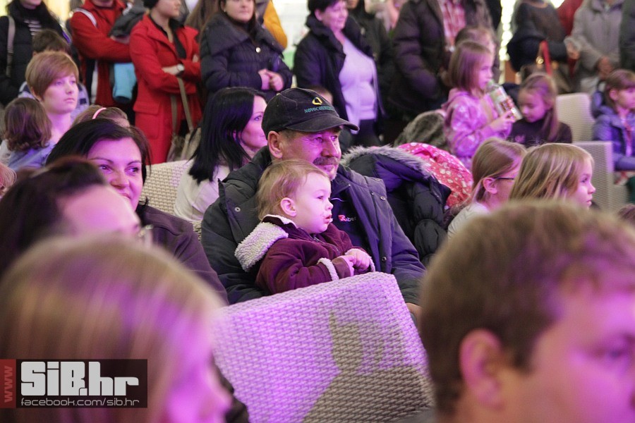 bozicna_bajka_am_18 bozicna_bajka_am_18