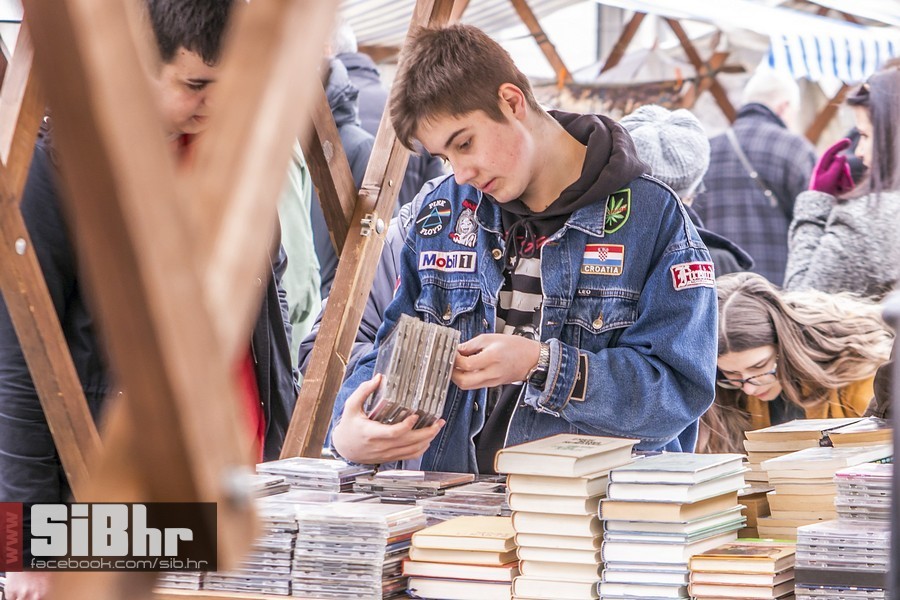 Sajam_antikviteta_veljaca_2019_