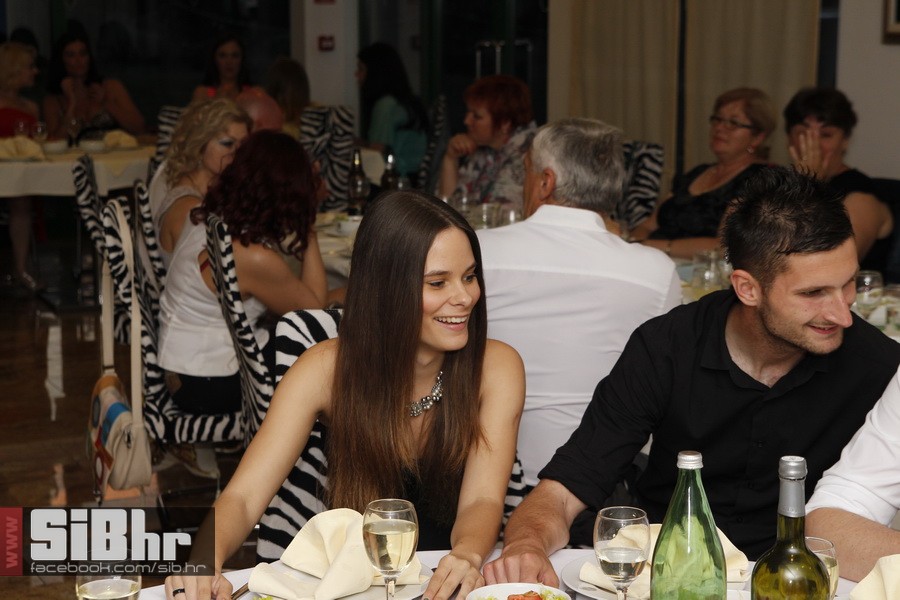 orijentalna_vecera_osijek_SiBhr orijentalna_vecera_osijek_SiBhr