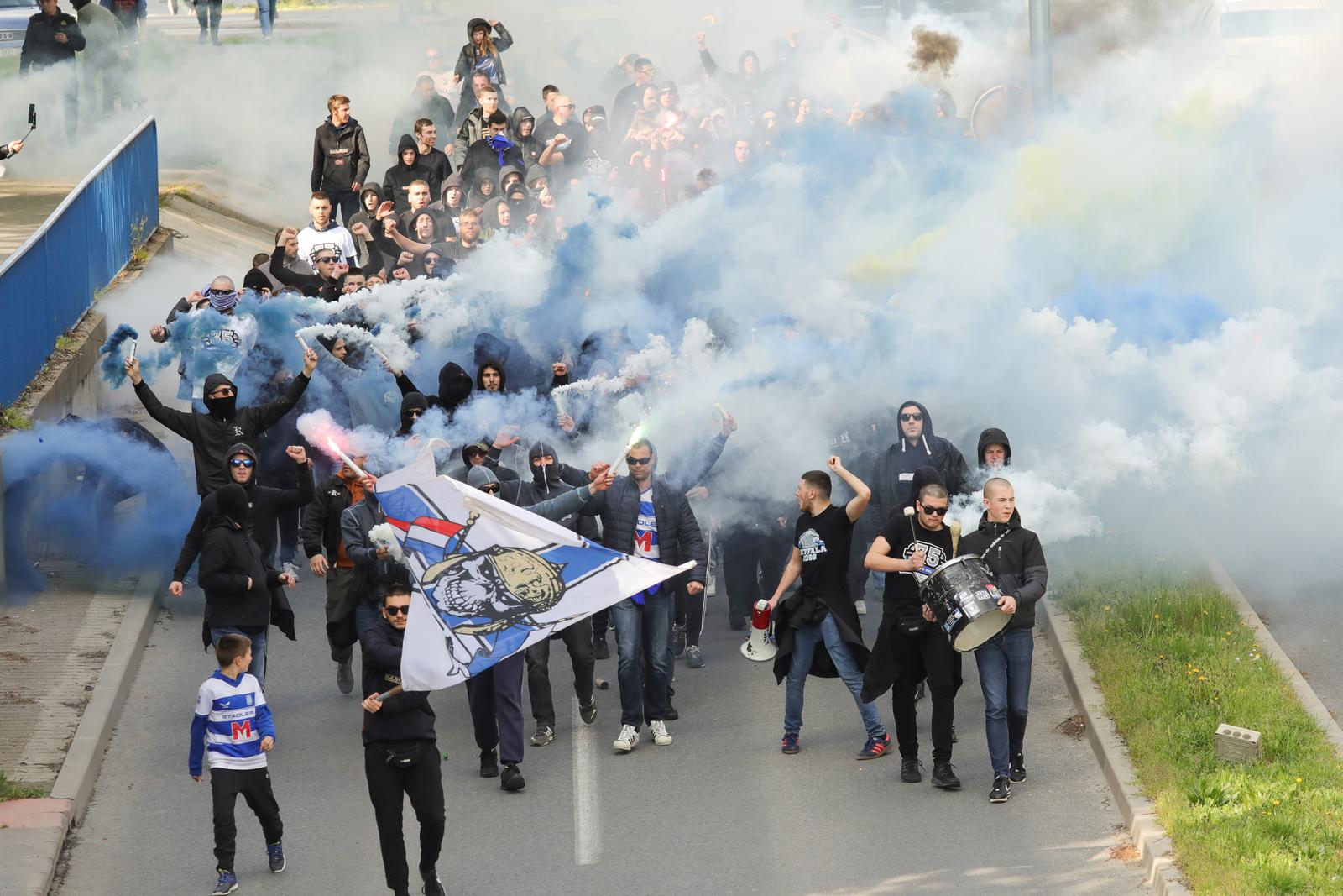 Kohorta – korteo za 35. rođendan
