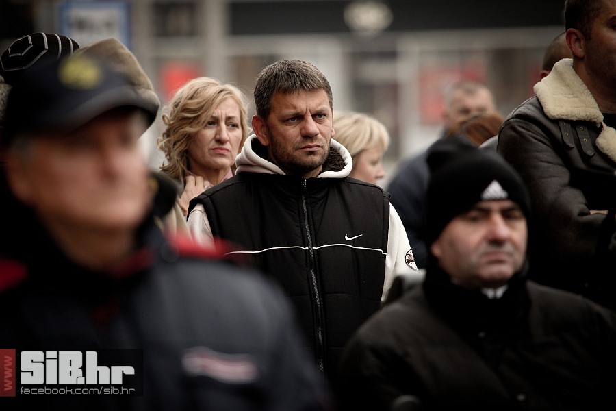 oslobodeni_generali_16112012_mb