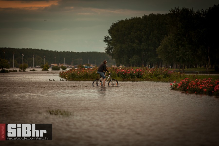 prelijevanje_drave2013_mbanic_S