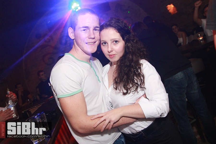 nocni_zivot_harem04012013_SiBhr