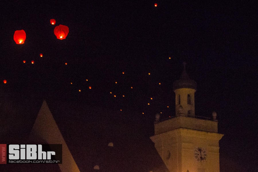 nova_godina_2016_trg_tvrdja_sib nova_godina_2016_trg_tvrdja_sib