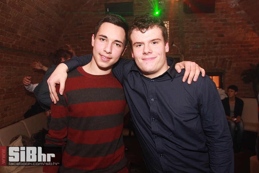 nocni_zivot_harem04012013_SiBhr