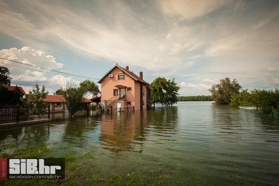 poplave_u_sib_12062013_sibhr_mb