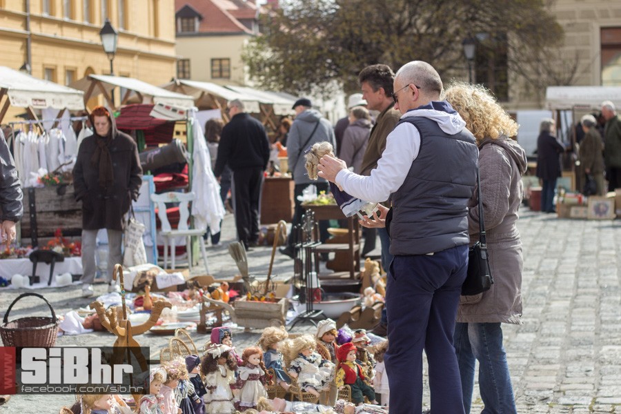 sajam_antikviteta_travanj2015_1