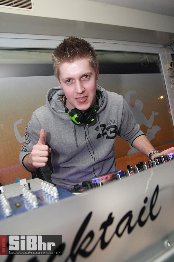 nocni_zivot_Barka_04012013_SiBh nocni_zivot_Barka_04012013_SiBh