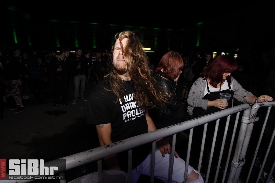 ufo_brkovi_zoran_17 ufo_brkovi_zoran_17