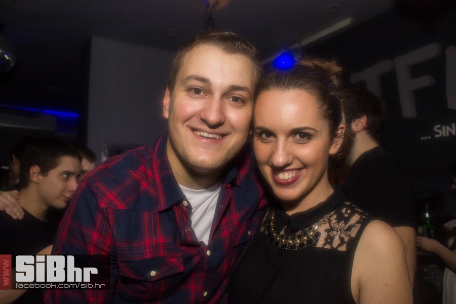 TUFNA_1912_2015_SiBhr_18