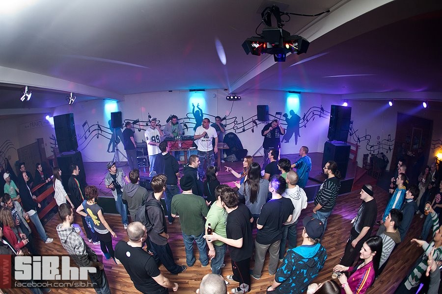 medium_general_woo_sibhr_35